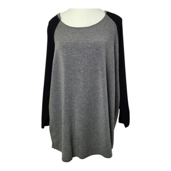 Kit and Ace Tops - Kit and Ace Black Gray Colorblock Raglan 3/4 Sleeve Shirt Oversized Fit